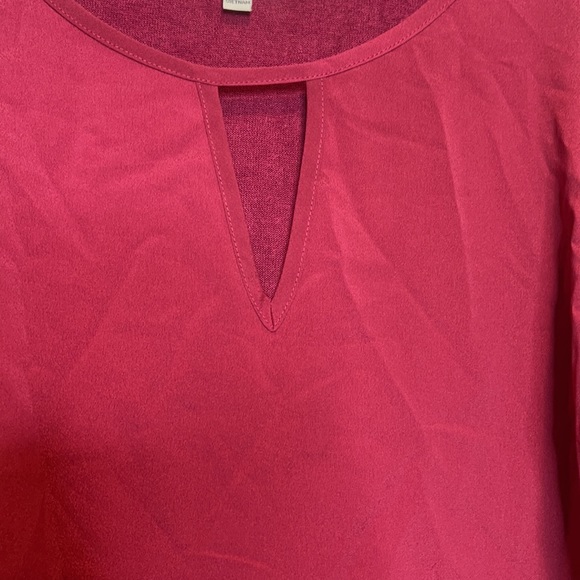 41 Hawthorne Stretch Red Top 1X PLUS SIZE - Picture 2 of 5